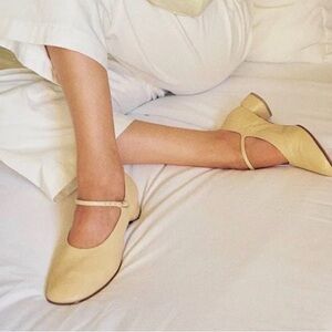 Loq Mary Jane Flats